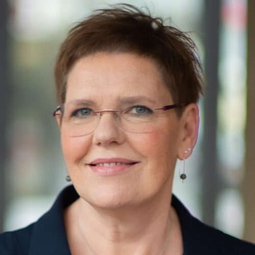 <b>Rouw is liefde die een andere vorm heeft gekregen</b> <br>Rouwexpert Joke Roelfsema beantwoordt drie vragen over rouw en verlies.