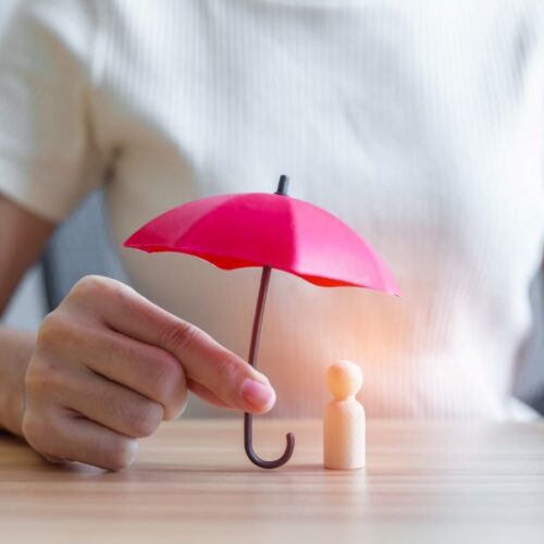 <b>Het lange afscheid</b> <br> Rouwen en zorgen tegelijkertijd, hoe doe je dat? Dit artikel bespreekt wetenschappelijk onderzoek naar verlies en rouw bij mantelzorgers.