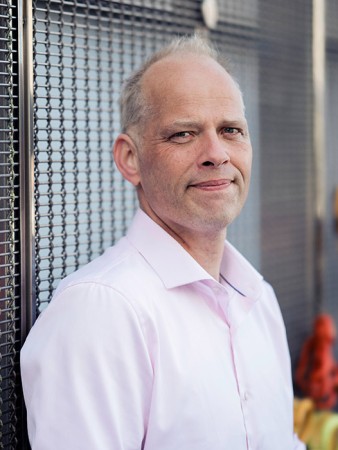 Rouw begint niet pas bij de dood Column van Sander de Hosson, mede-oprichter van Samen Carend, over levend verlies.