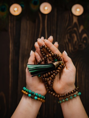 De verliesketting Afke Bohle neemt je mee op reis door de verliezen in je leven.